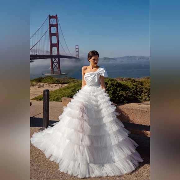 Wedding Dresses from Ukraine 🇺🇦All sizes, 8 weeks sawing time, Free Veil - Picture 4 of 5